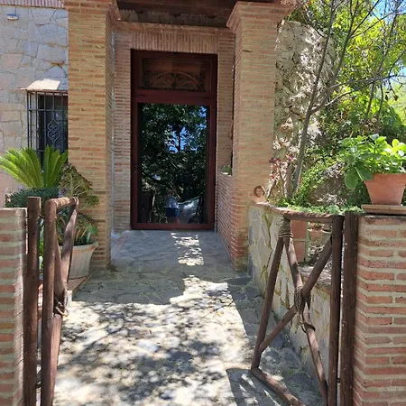 La Casita Encantada 펜션 론다