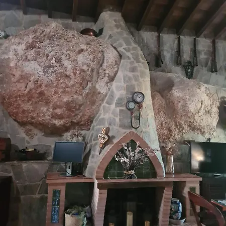 La Casita Encantada *