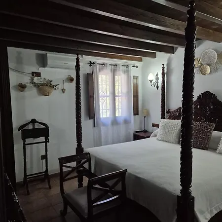 La Casita Encantada