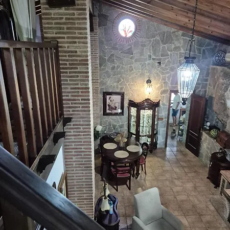 La Casita Encantada *